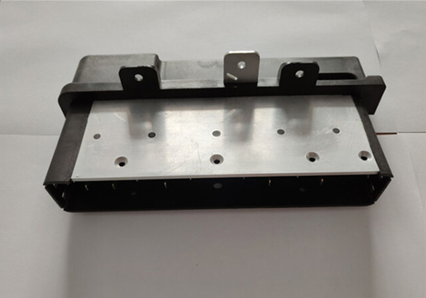 汽(qi)車模具(ju)